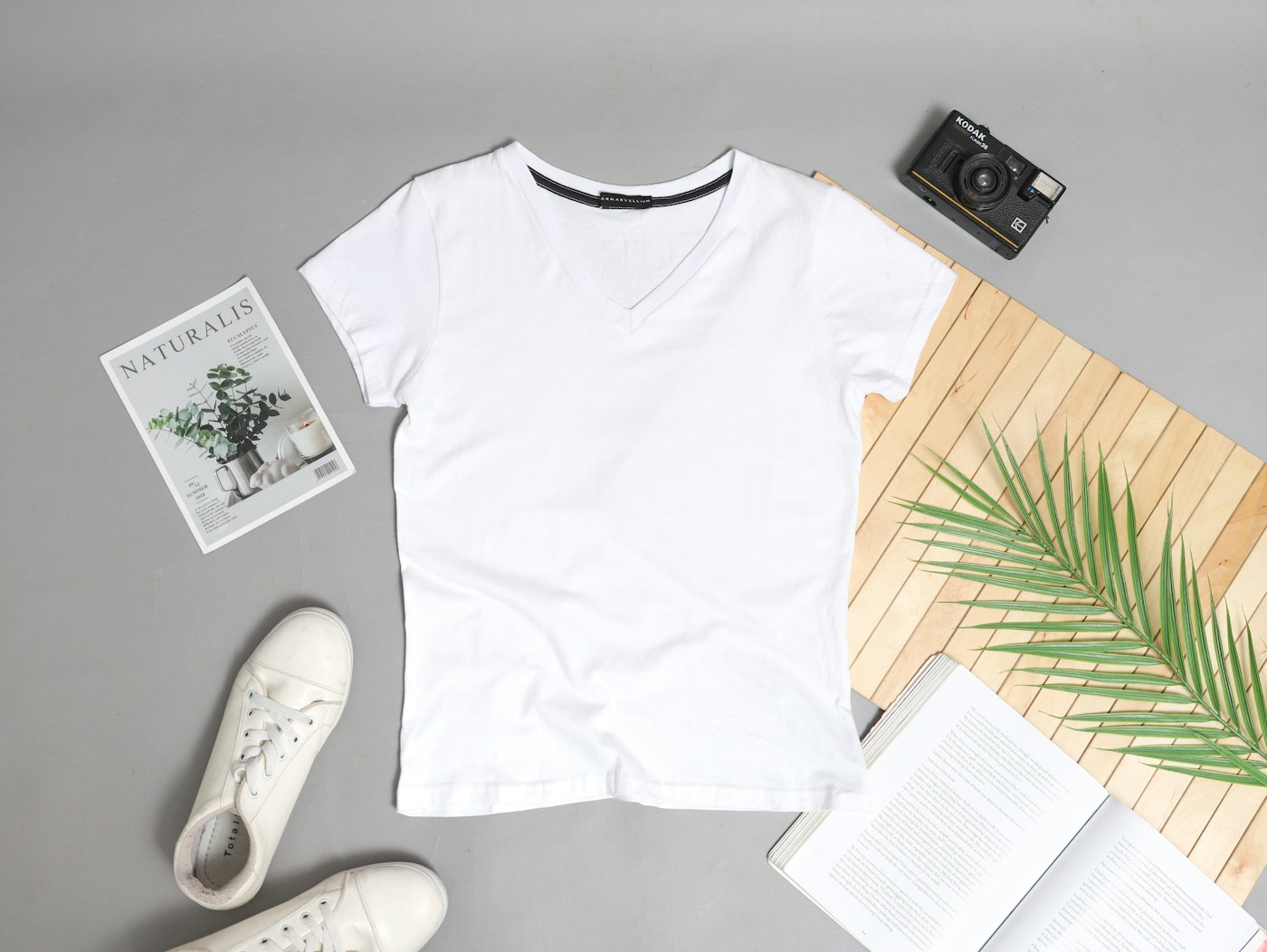 Apparel and blank T-shirt arranged as a ready-made clothing collection